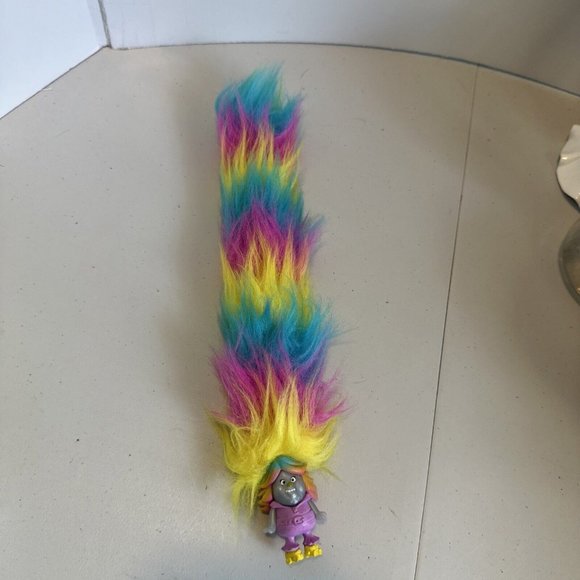 Troll Fur Snap Bracelet Hasbro 2018 Multi Colors 12” - Picture 1 of 15